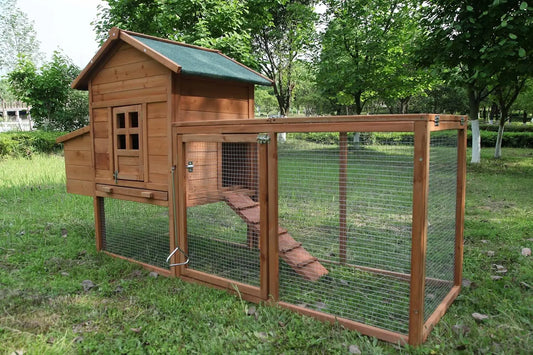 Wooden Outdoor Chicken Coop For 2-4 Chickens With Waterproof Roof