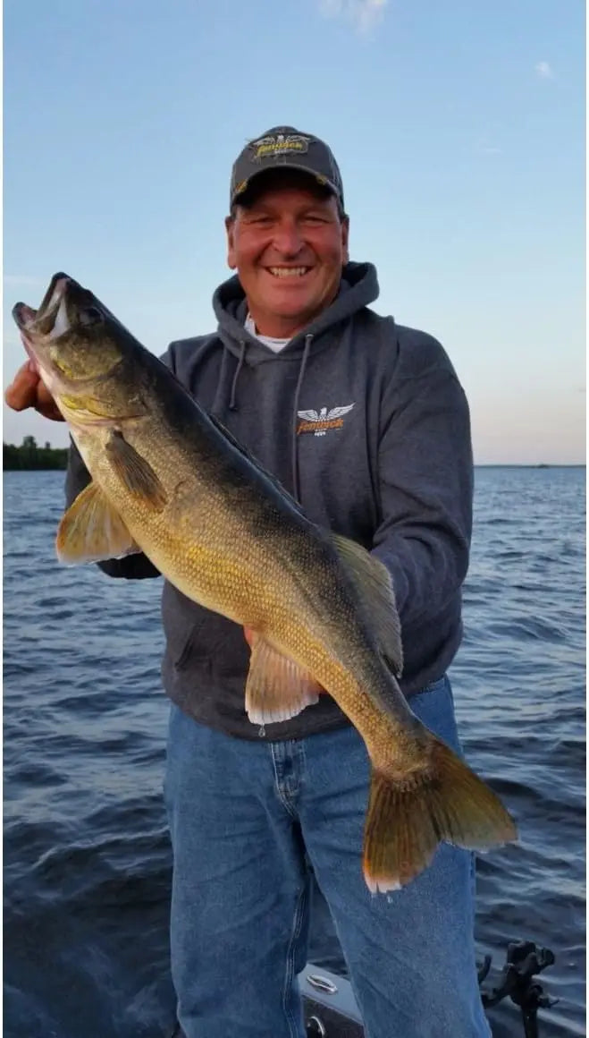Ultra Light Graphite Rod and Reel Combo for Smooth Casting